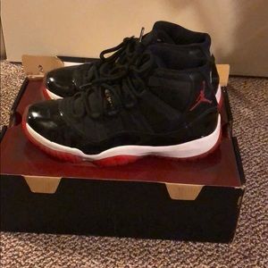 Air Jordan Bred 11